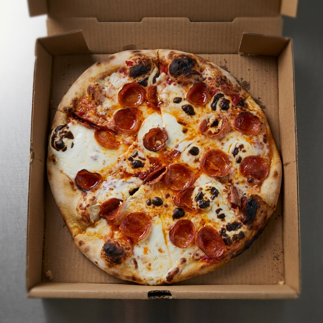 Hot Honey Pepperoni Ricotta Medium.