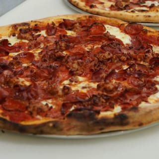 Zizza Mizza Personal